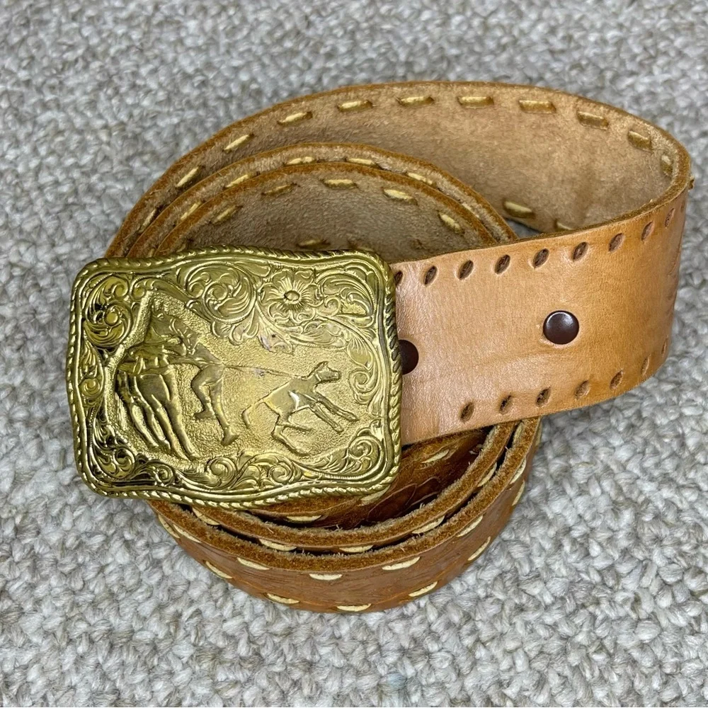 Cowboy belt buckle and leather belt